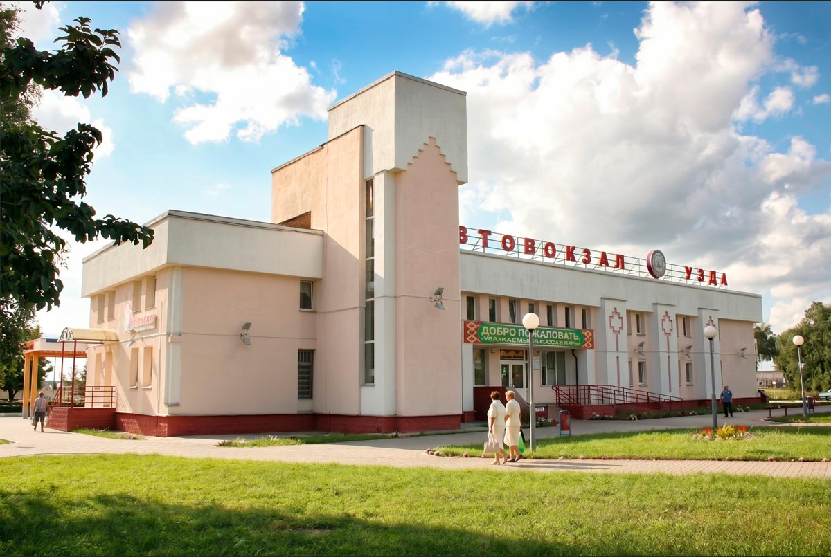 Автовокзал Узда главный вход